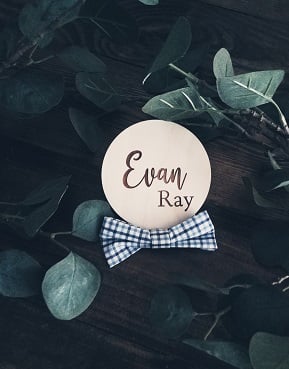 Baby Name Announcement Round